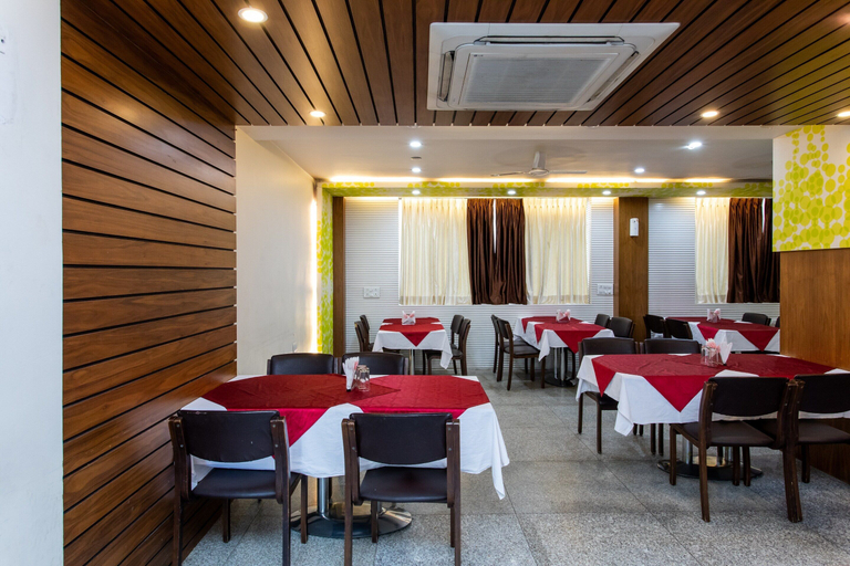 Food & Drinks 5, Hotel O Mohit Regency, Bhopal