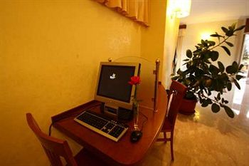 Others 2, Hotel Citta 2000, Rome