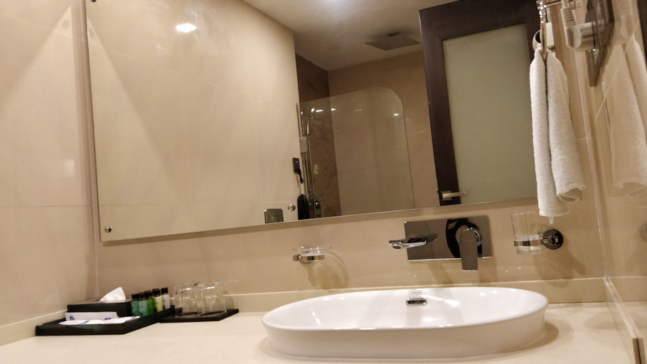 Bathroom 5, Kpm Tripenta Hotel, Kozhikode