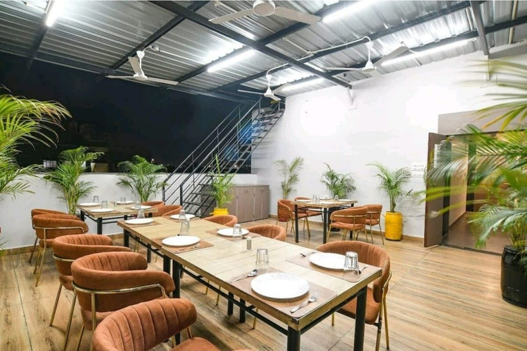 Food & Drinks 3, The Avinya Hotel, Indore