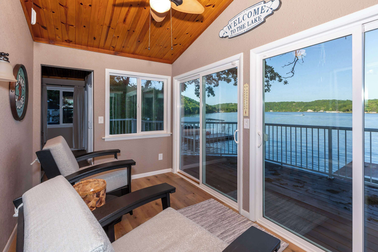 View from room 2, Lakefront Family Home Private Dock With Huge Views, Camden