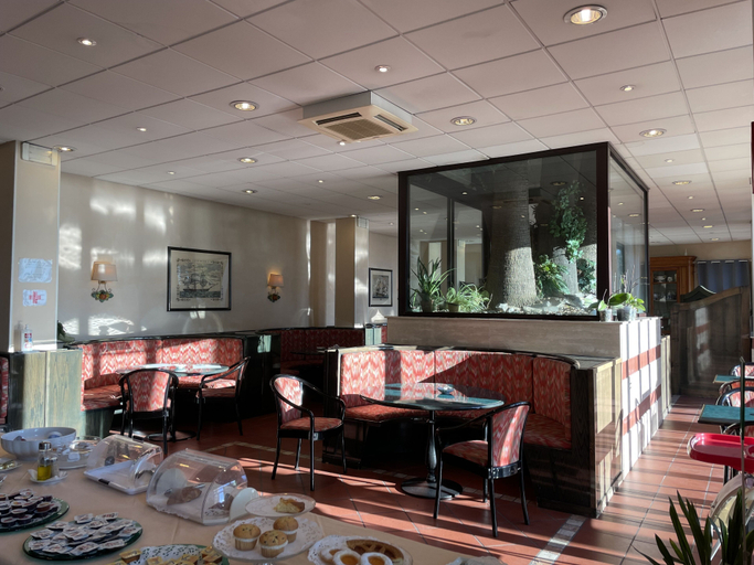 Others 2, Residence Hotel Miramare, Imperia