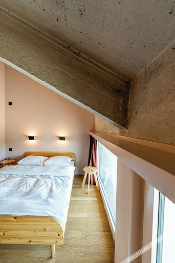 Others 3, Silo Design & Boutique Hostel, Basel