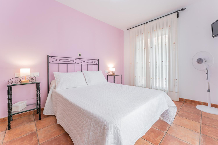Bedroom 3, Hotel El Horno, Teruel