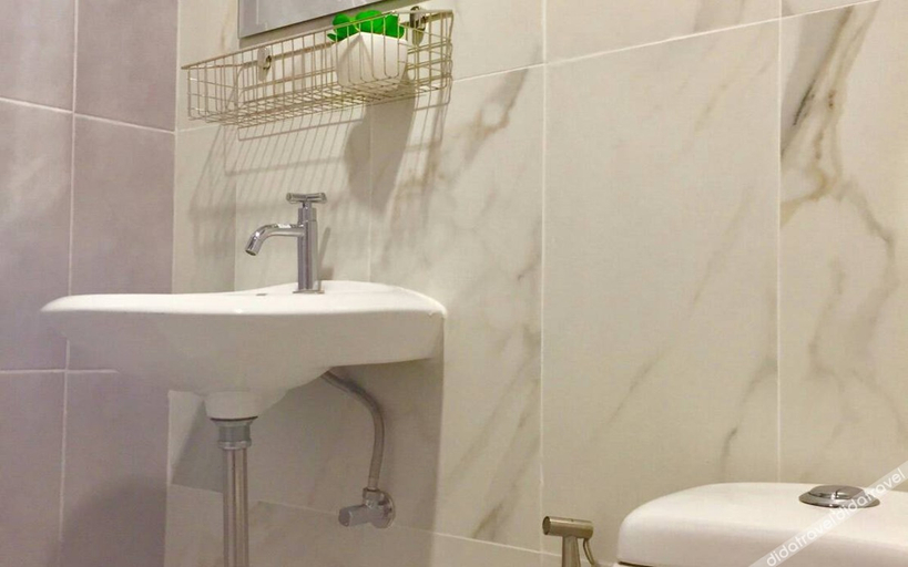 Bathroom 3, My Home N1, Pathum Wan