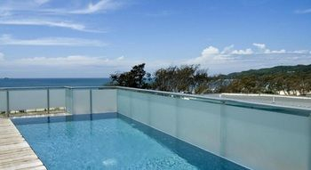 Others 4, Beach Suites, Byron