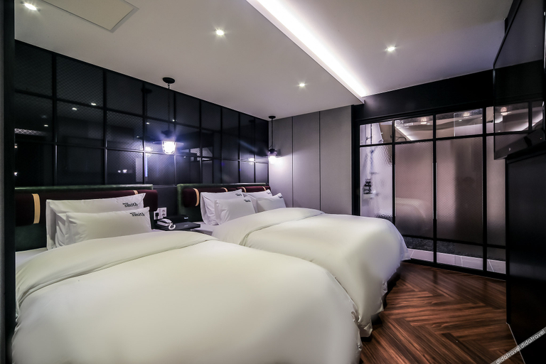 Bedroom 2, Busan Daeyeondong Hotel Smith, Nam