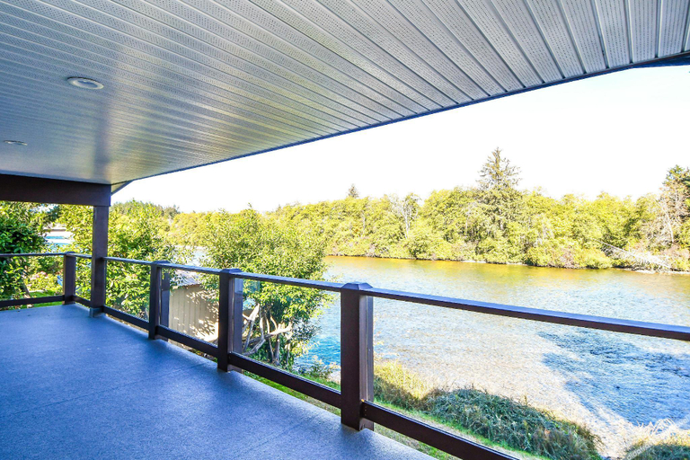 Sport & Beauty 4, Chateau Riverside, Comox-Strathcona