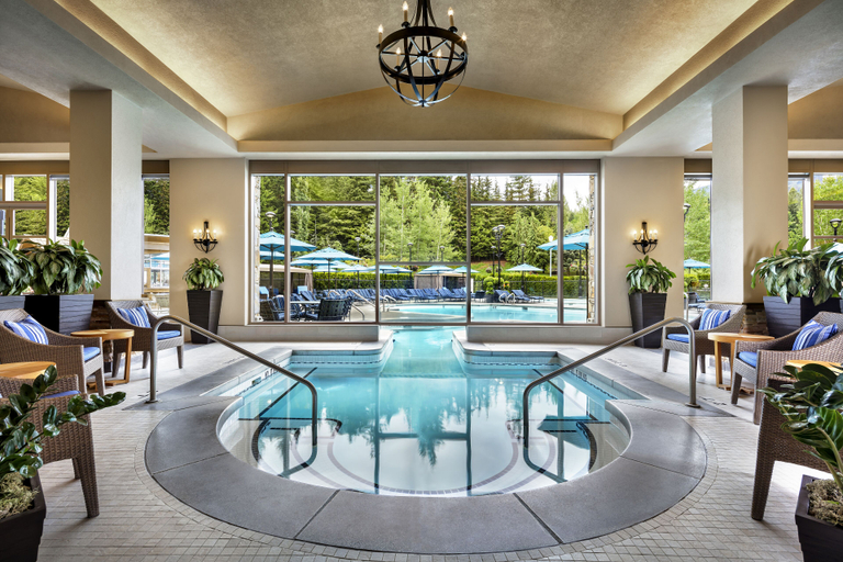 Sport & Beauty 2, Fairmont Chateau Whistler Gold Experience, Squamish-Lillooet