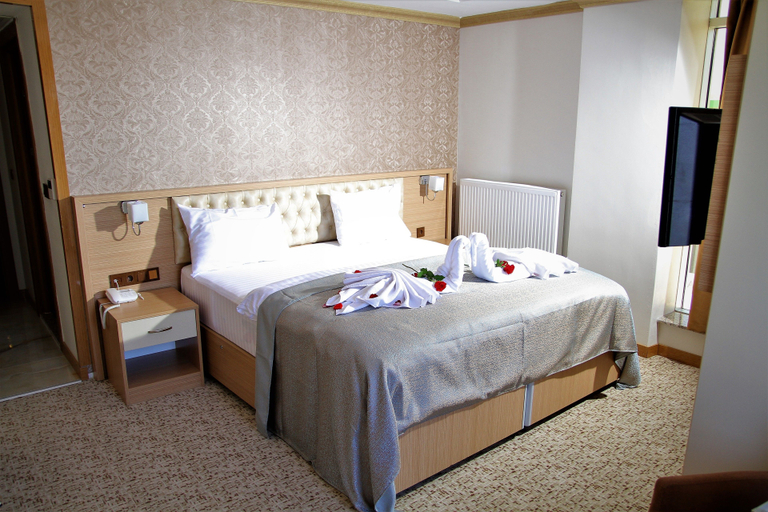 Bedroom 4, Grand Pasabey Otel, Merkez