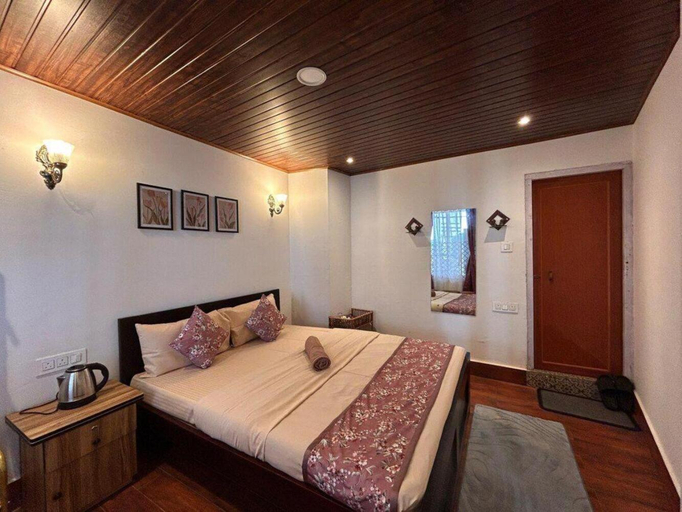 Bedroom 2, Kasturi Palace Darjeeling near Mall Road, Darjiling