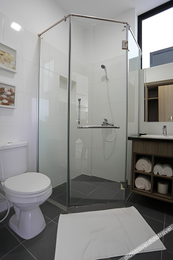 Bathroom 5, Eco Garden Residences, Kandal Stueng