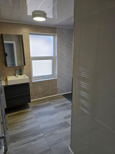 Bathroom 4, ArklesFCLiverpool, Sefton