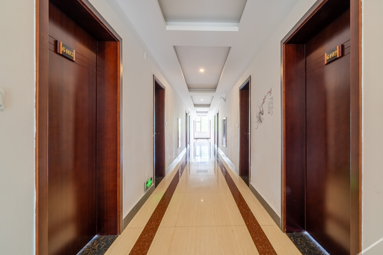 Others 5, Care U Well Hotel, Leshan