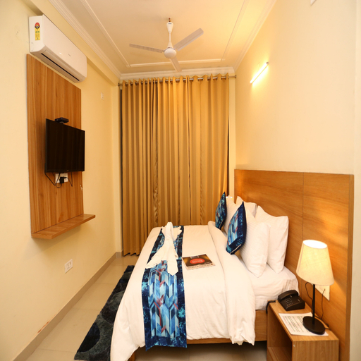 Others 4, Aanya Suites, Gautam Buddha Nagar
