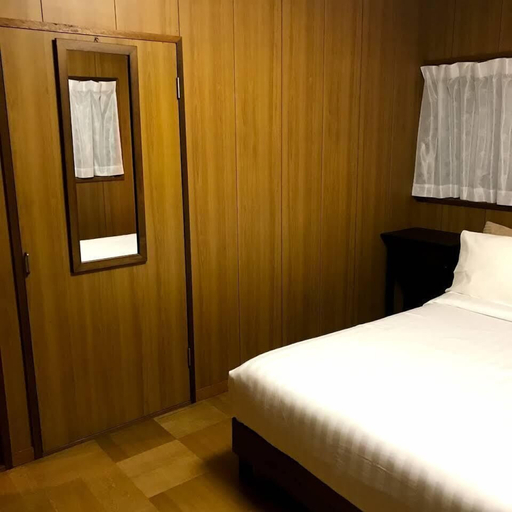 Others 3, Bonel Guest House, Tomisato