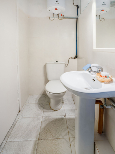 Bathroom 4, Hostal Patio de La Luna, Tarragona