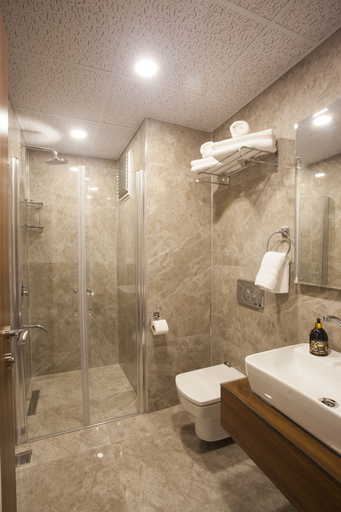 Bathroom 3, Maxuite Hotel in Home, Edremit