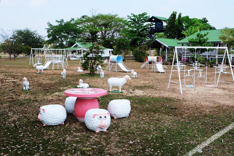 Food & Drinks 2, Pangluang Garden, Muang Lampang