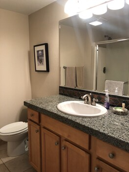 Bathroom 3, Rockaway Shores, Tillamook