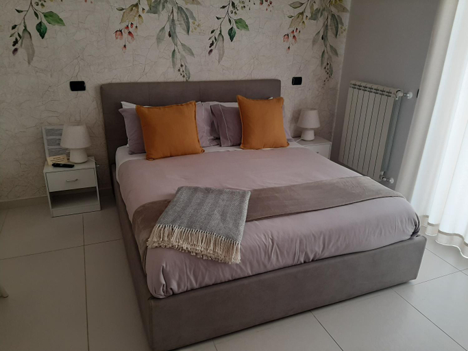 Bedroom 5, My Comfort Suite, Napoli