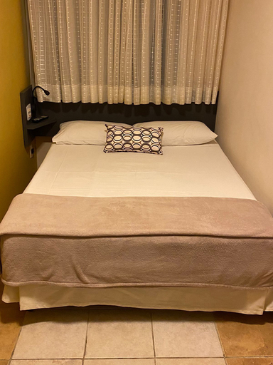 Bedroom 3, Marge Hotel, Aparecida