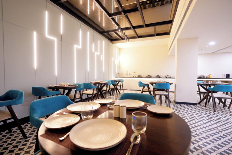 Food & Drinks 5, Hotel Limon, Sector 29, Gurgaon, Gurgaon