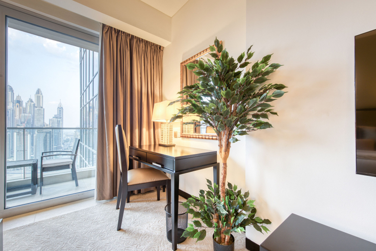 Others 5, SuperHost - Deluxe Studio with Stunning Marina Views - JW Marriott Dubai Marina, Dubai