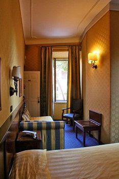 Others 4, Hotel Coppede, Rome