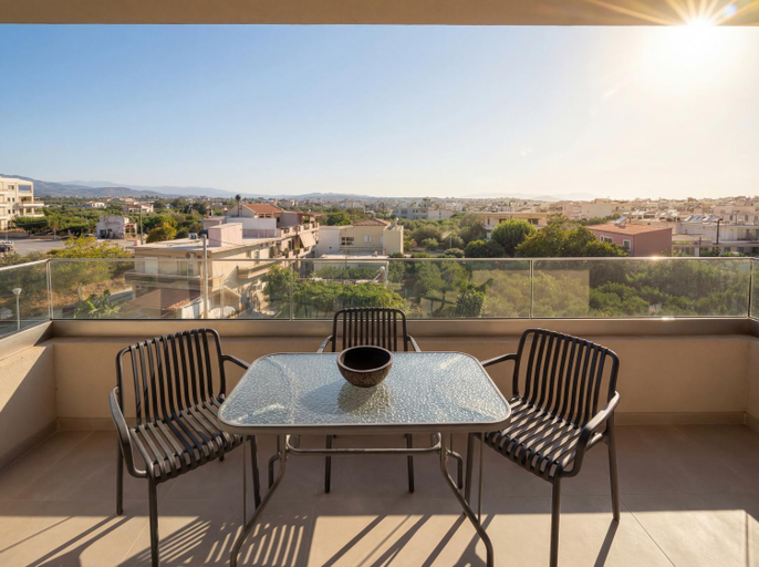 Others 4, AURA Suites, Crete