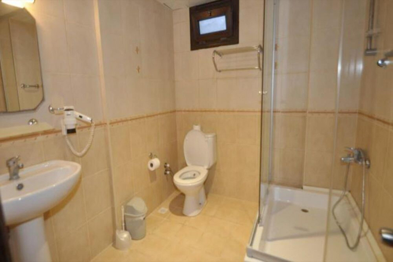 Bathroom 5, Bodrum Moonlight Hotel, Bodrum