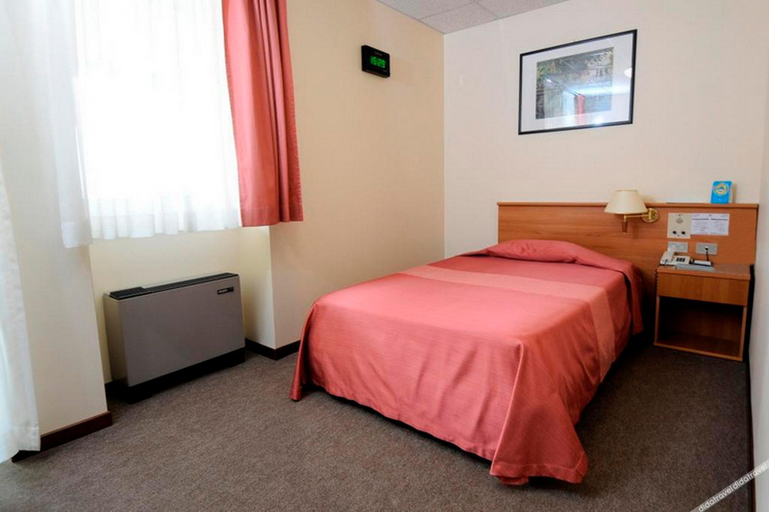 Bedroom 2, Venice Hotel, Artem gorsovet
