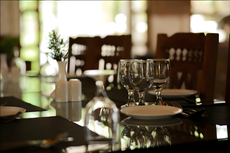 Food & Drinks 2, Greenberg Holiday Resort, Idukki