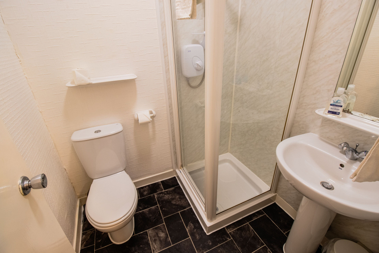 Bathroom 4, The Ben Mhor, Highland