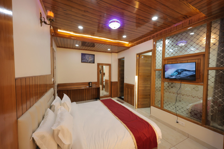 Room 3, Supreme Sapphire Kufri, Shimla