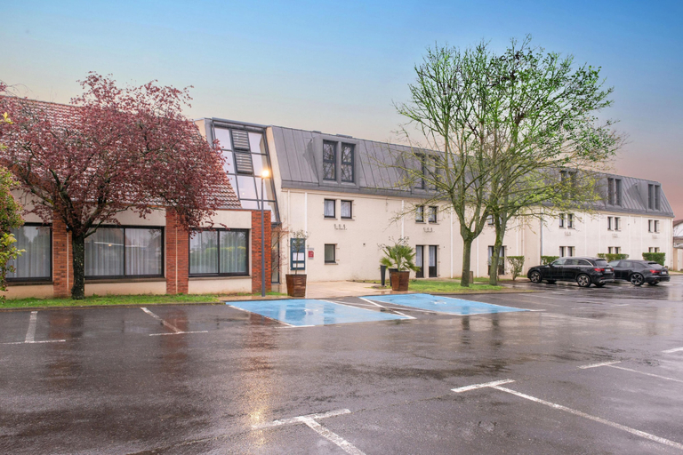 Exterior & Views 2, Hotel Kyriad Argenteuil, Val-d'Oise