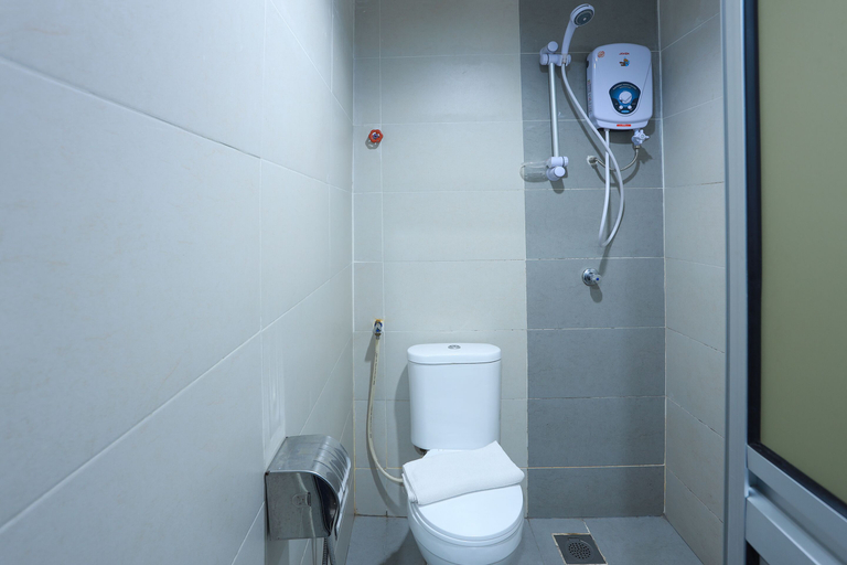 Bathroom 3, Hotel Aman - Nilai/KLIA, Seremban