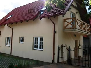Others 2, B&B vis a vis Zamku, Malbork
