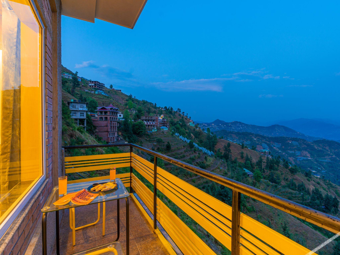 Others 5, The Hosteller Kufri, Shimla, Shimla