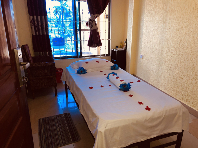 Others 3, Best Point Hotel, Kinondoni