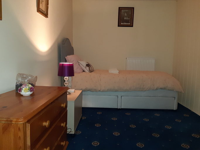 Living area 3, Phoenix Guest House, Cumbria