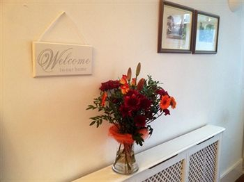 Others 3, Croham Park Bed & Breakfast, London