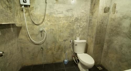 Bathroom, Hug Chang House - Hostel, Muang Chiang Mai