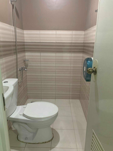 Bathroom 5, Katris Homes - Hostel, Tagbilaran City