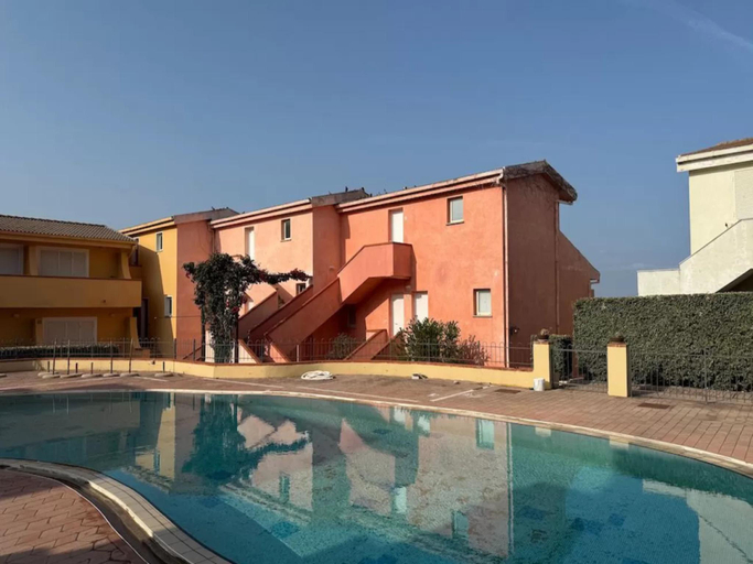 Swimming pool 4, Charming sea-view apartment with pool, Olbia-Tempio