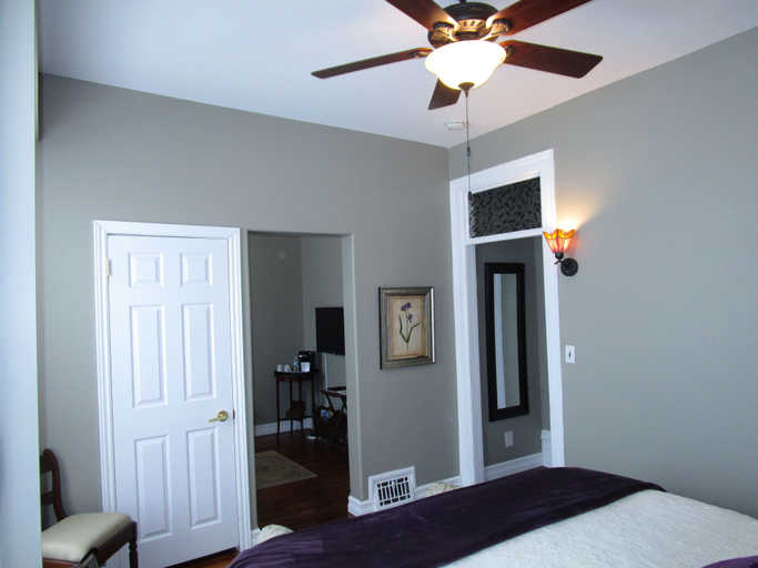 Bedroom 2, Sir Isaac Brock B&B Luxury Suites, Leeds and Grenville
