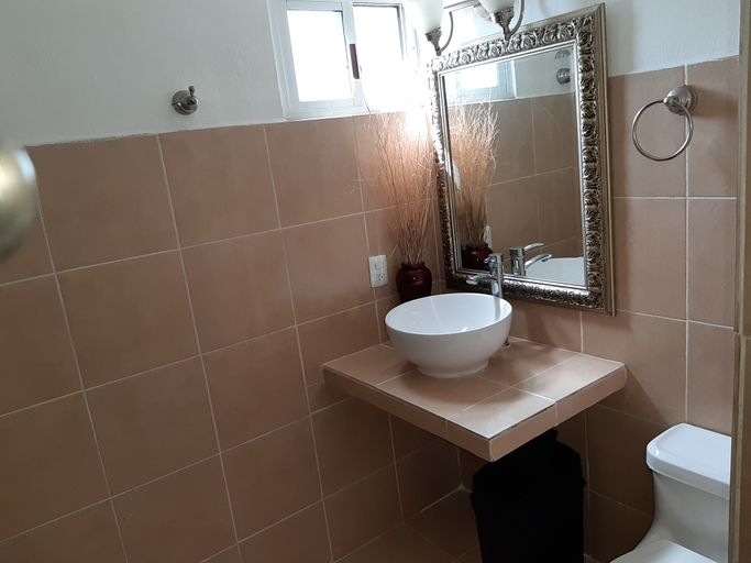 Bathroom 3, Hotel Palacio Canton, Valladolid