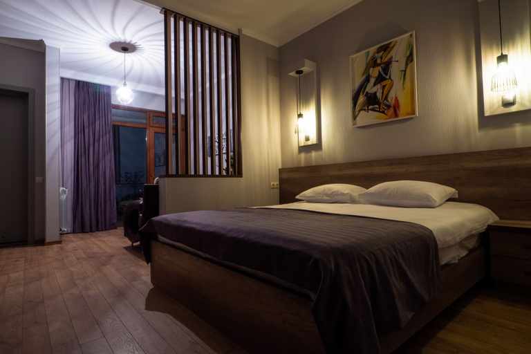 Bedroom 2, Hotel Livin, Tbilisi