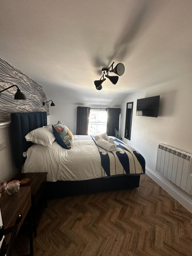 Bedroom 2, The Lugger Inn, Cornwall
