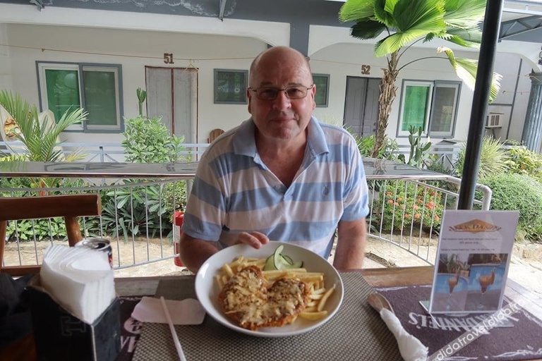 Food & Drinks 5, JD's Apartments, Puerto Galera